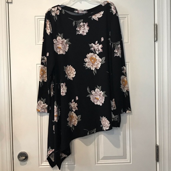 Agnes & Dora Tops - Agnes and Dora Floral Tunic